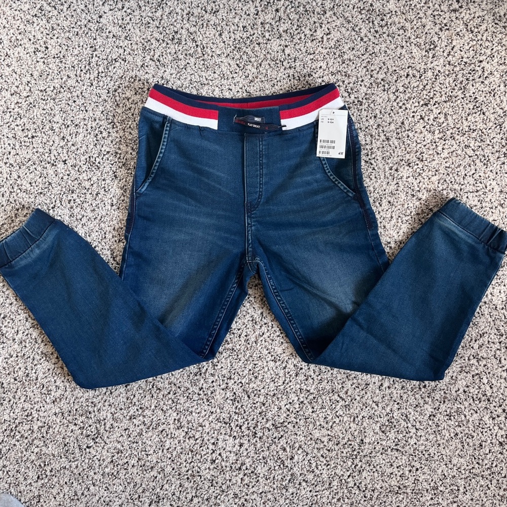 NWT H&M boy jogger jeans size 9-10